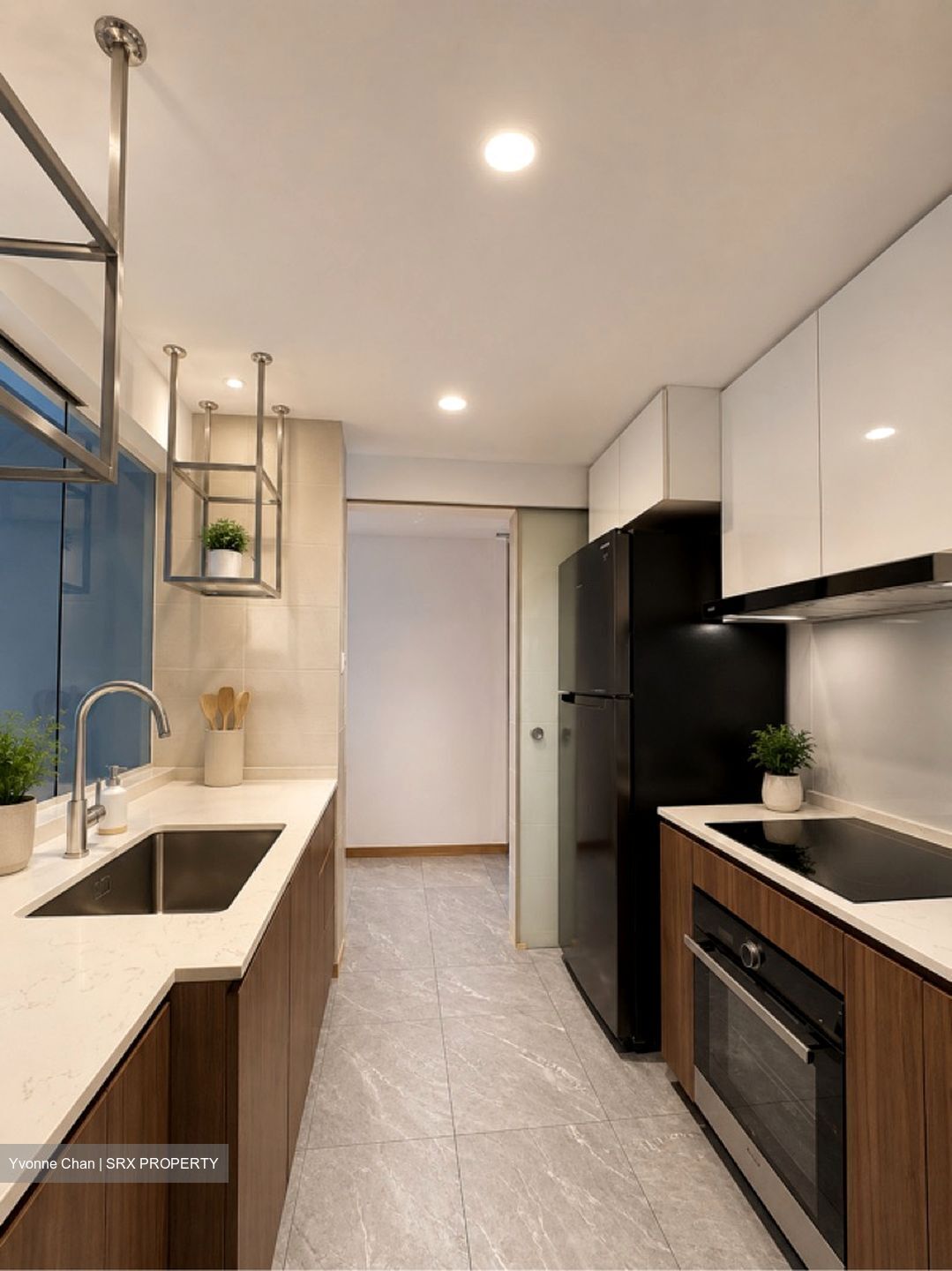 Hillview Regency (D23), Condominium #587810331